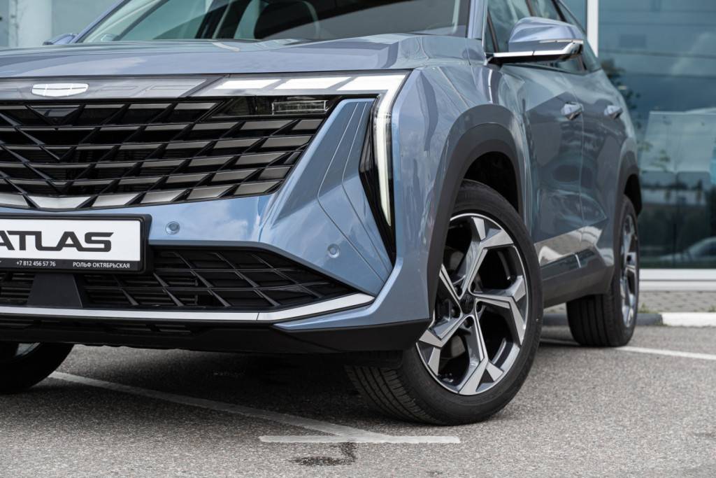 Geely Atlas Flagship 2.0T 8AT 4WD