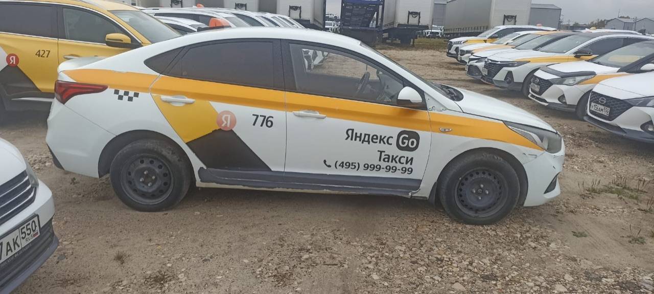 Hyundai Solaris,  378 440 км, 2019 года в лизинг