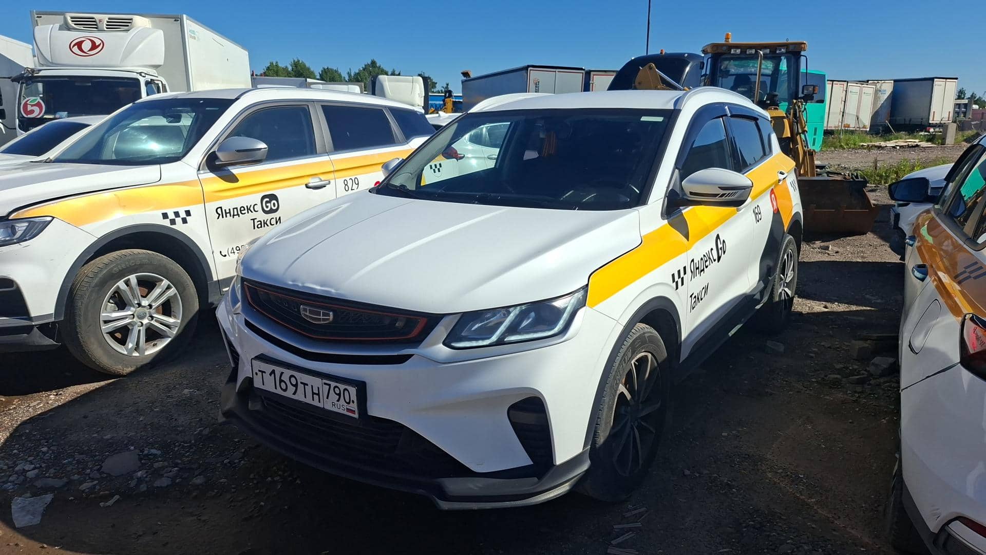 Geely Coolray,  256 299 км, 2023 года в лизинг