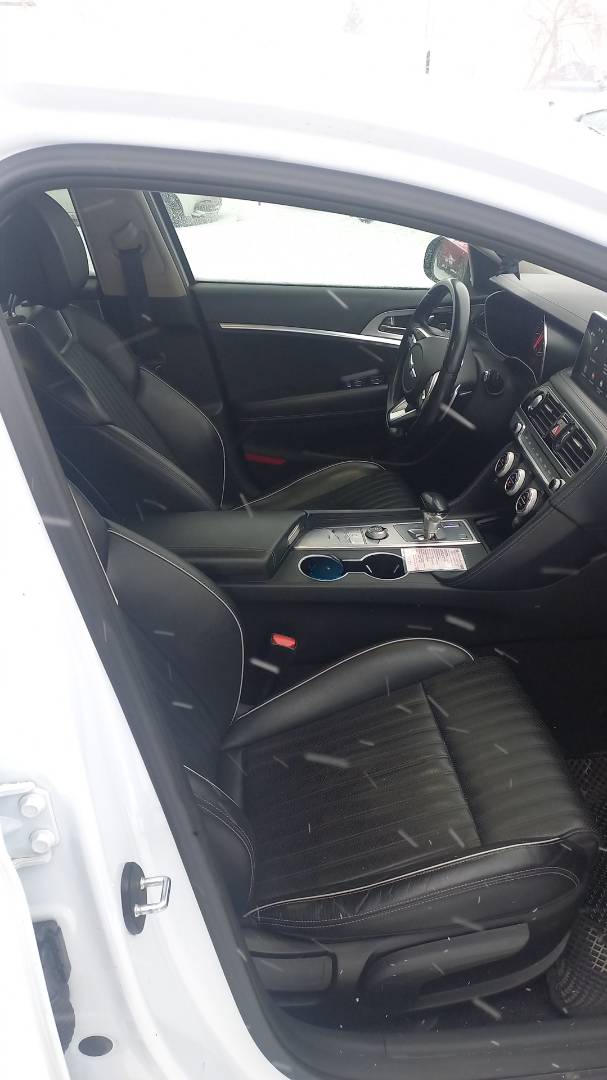 Genesis G70,  182 657 км, 2018 года в лизинг