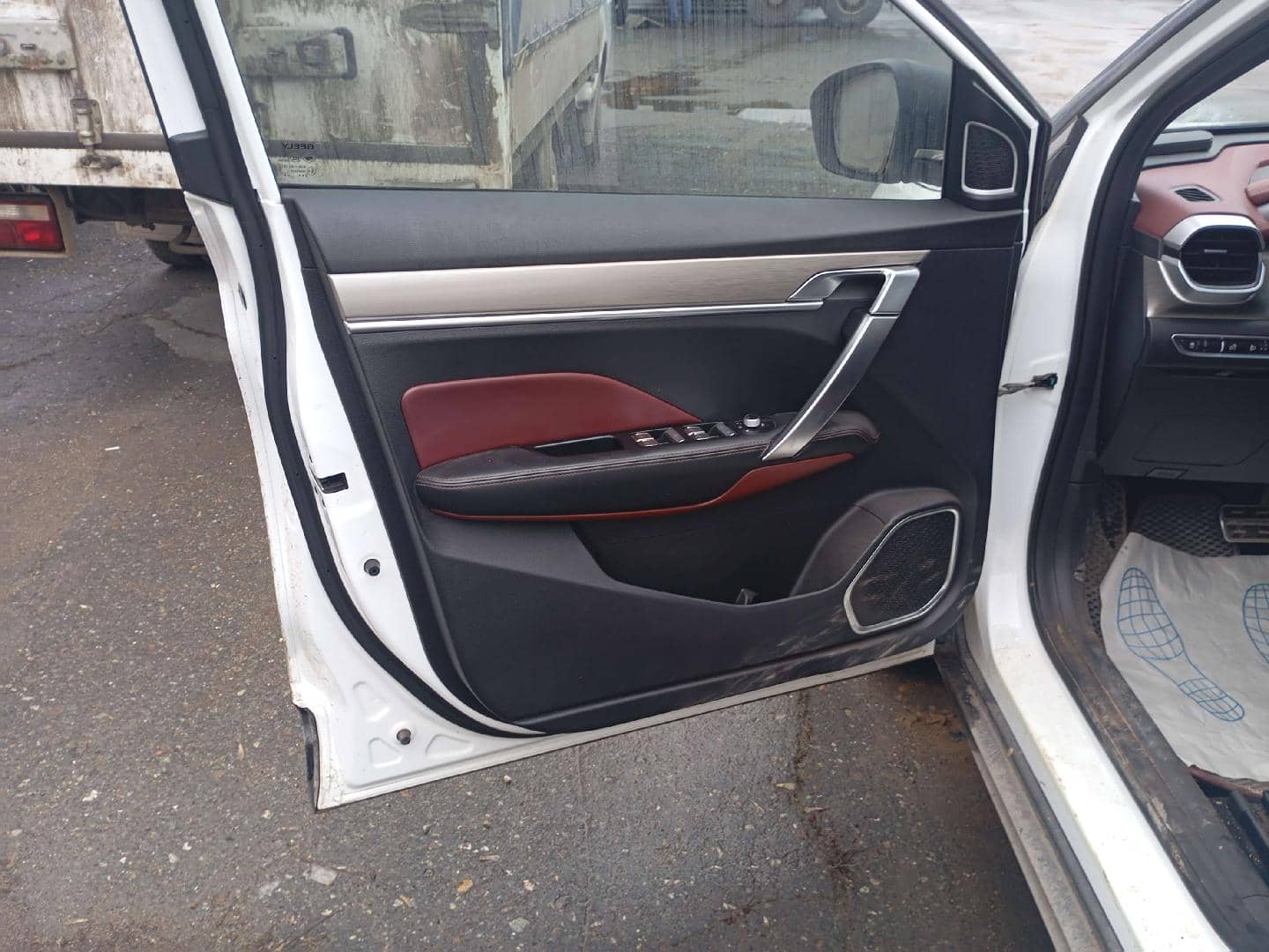 Geely Coolray,  97 184 км, 2023 года в лизинг