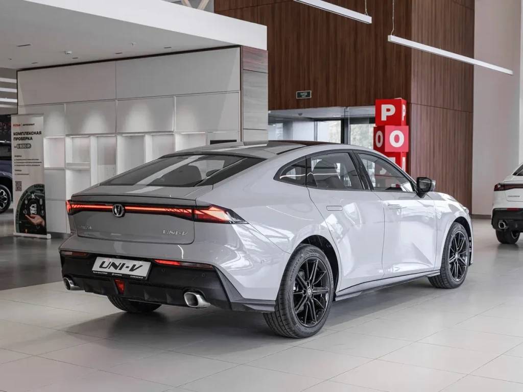 Changan Uni-V 1.5 7DCT Tech  