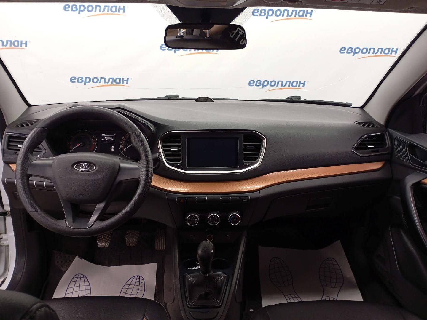 Lada Vesta Кросс,  84 000 км, 2023 года в лизинг