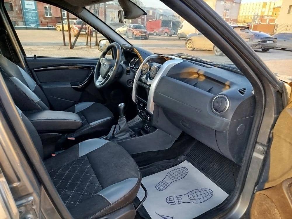 Lada Largus Кросс,  100 840 км, 2022 года в лизинг