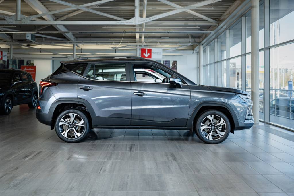 Москвич 3 Стандарт плюс 1.5Т CVT