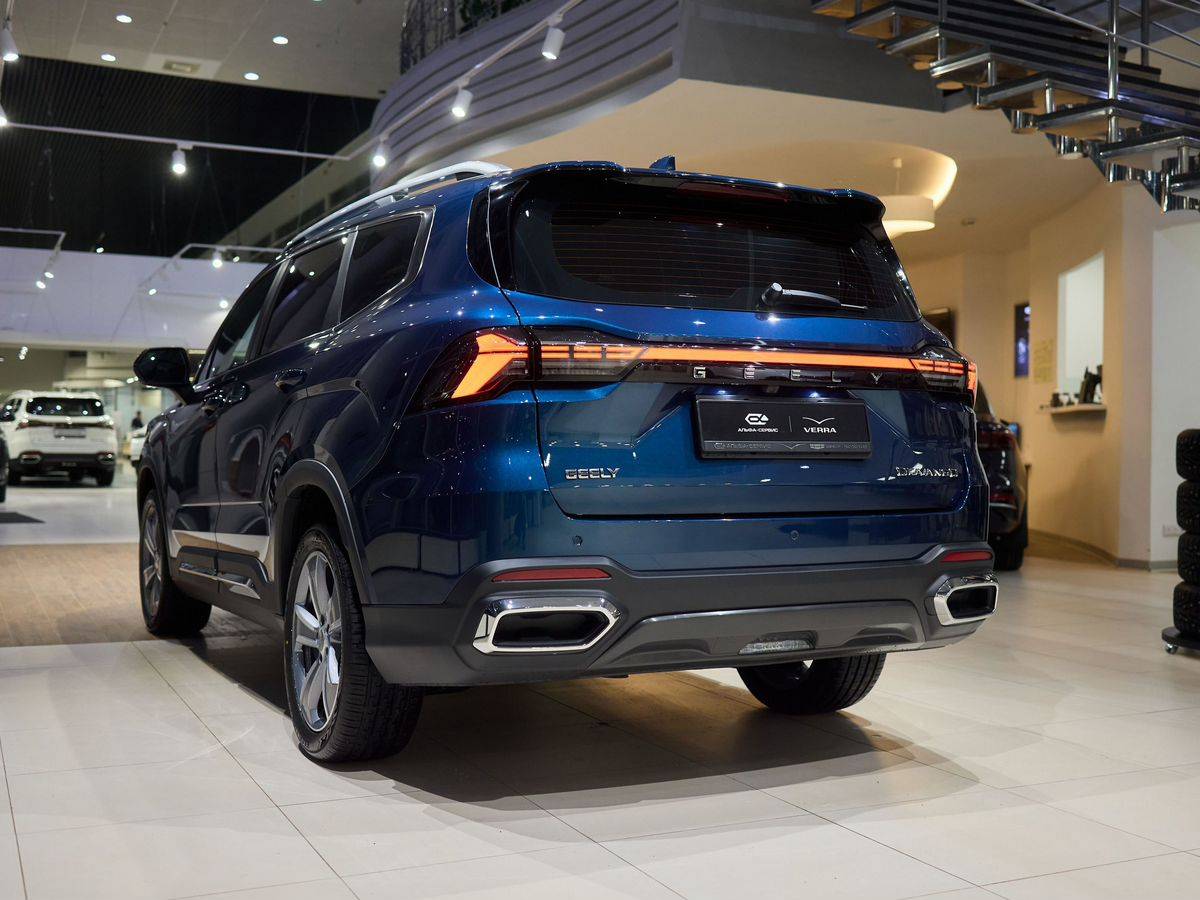 Geely Okavango Flagship 2.0T 7DCT 2WD