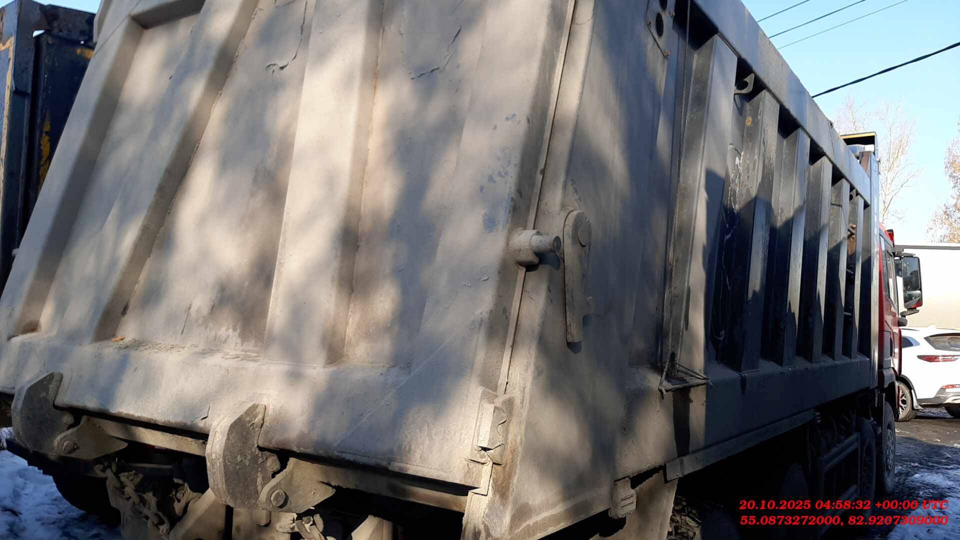 Shacman SX33186V366,  221 307 км, 2023 года в лизинг