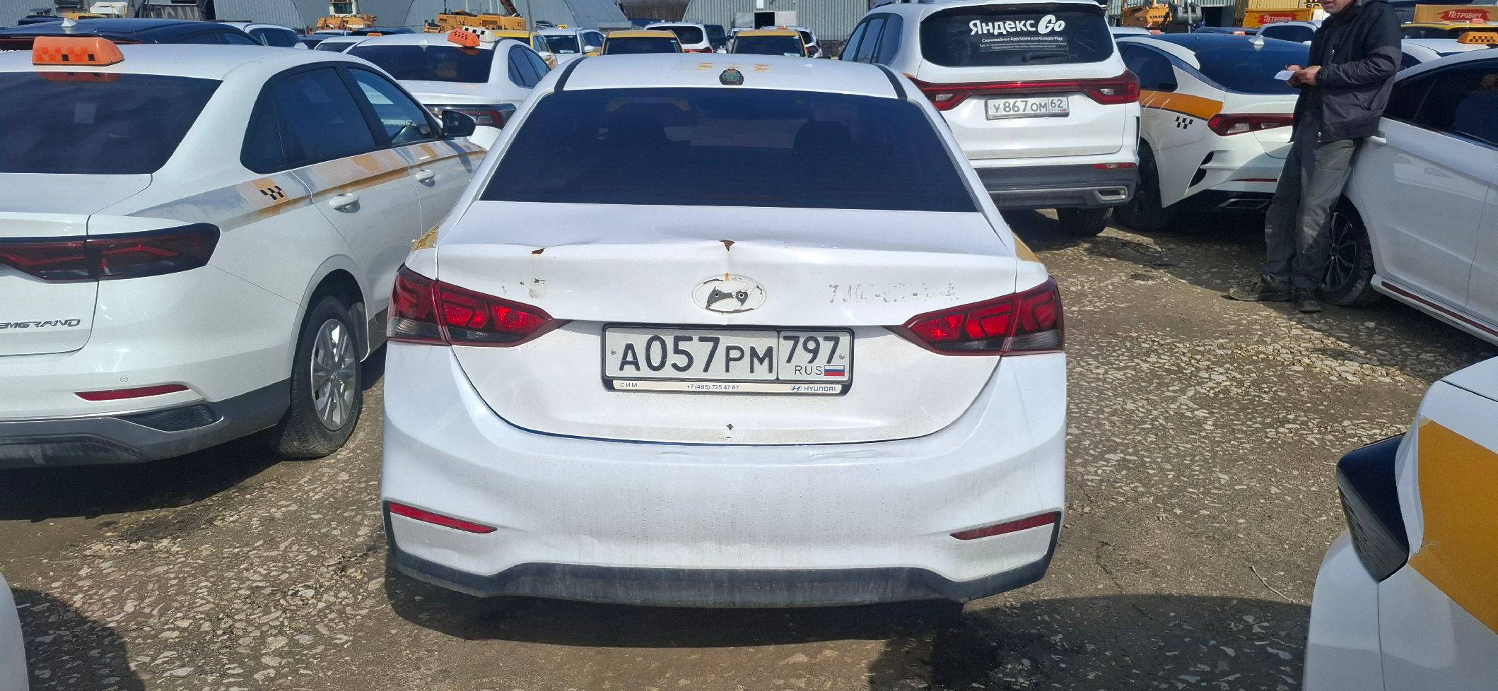 Solaris HS,  352 121 км, 2024 года в лизинг