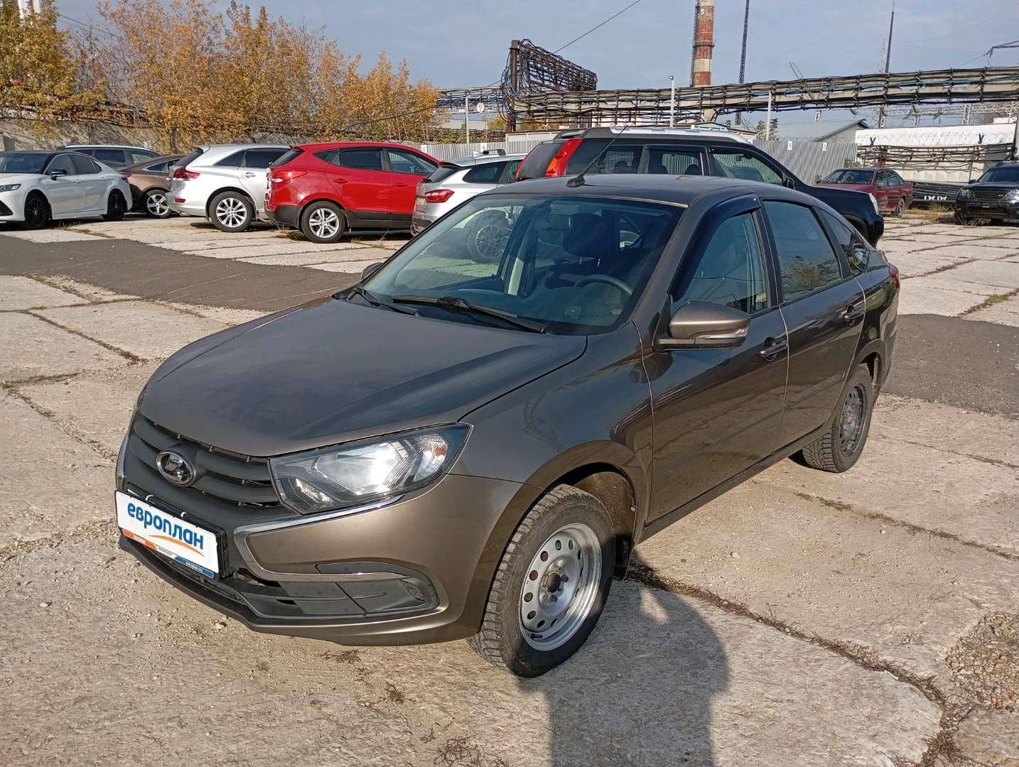 Lada Granta лифтбек,  101 361 км, 2024 года в лизинг