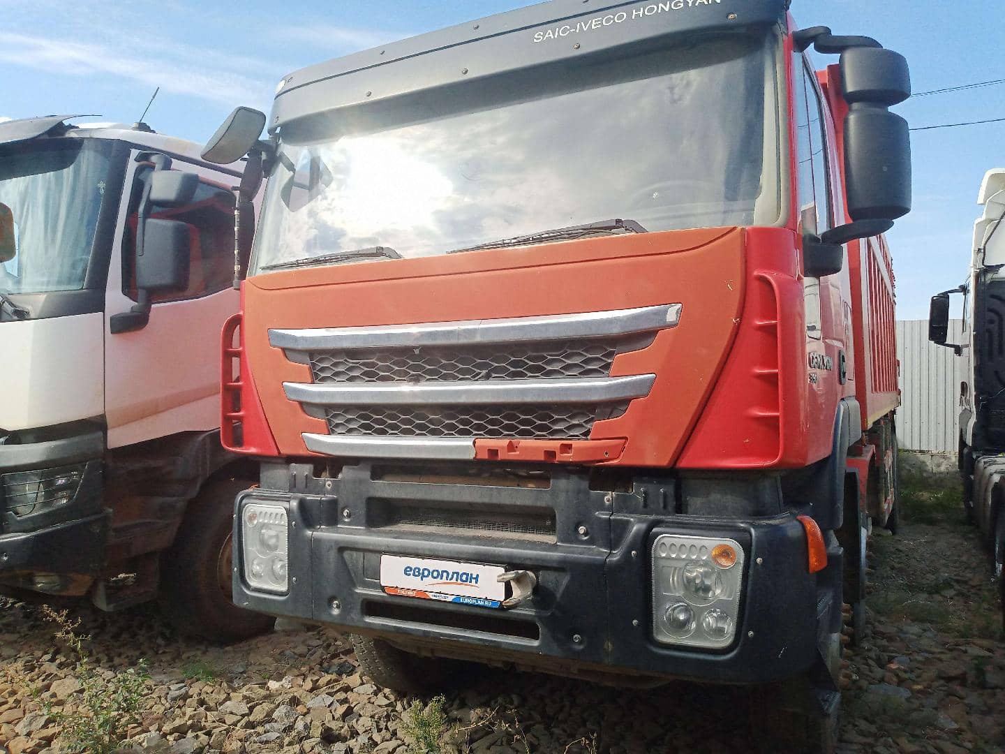 HONGYAN CQ3406HV39,  160 000 км, 2022 года в лизинг