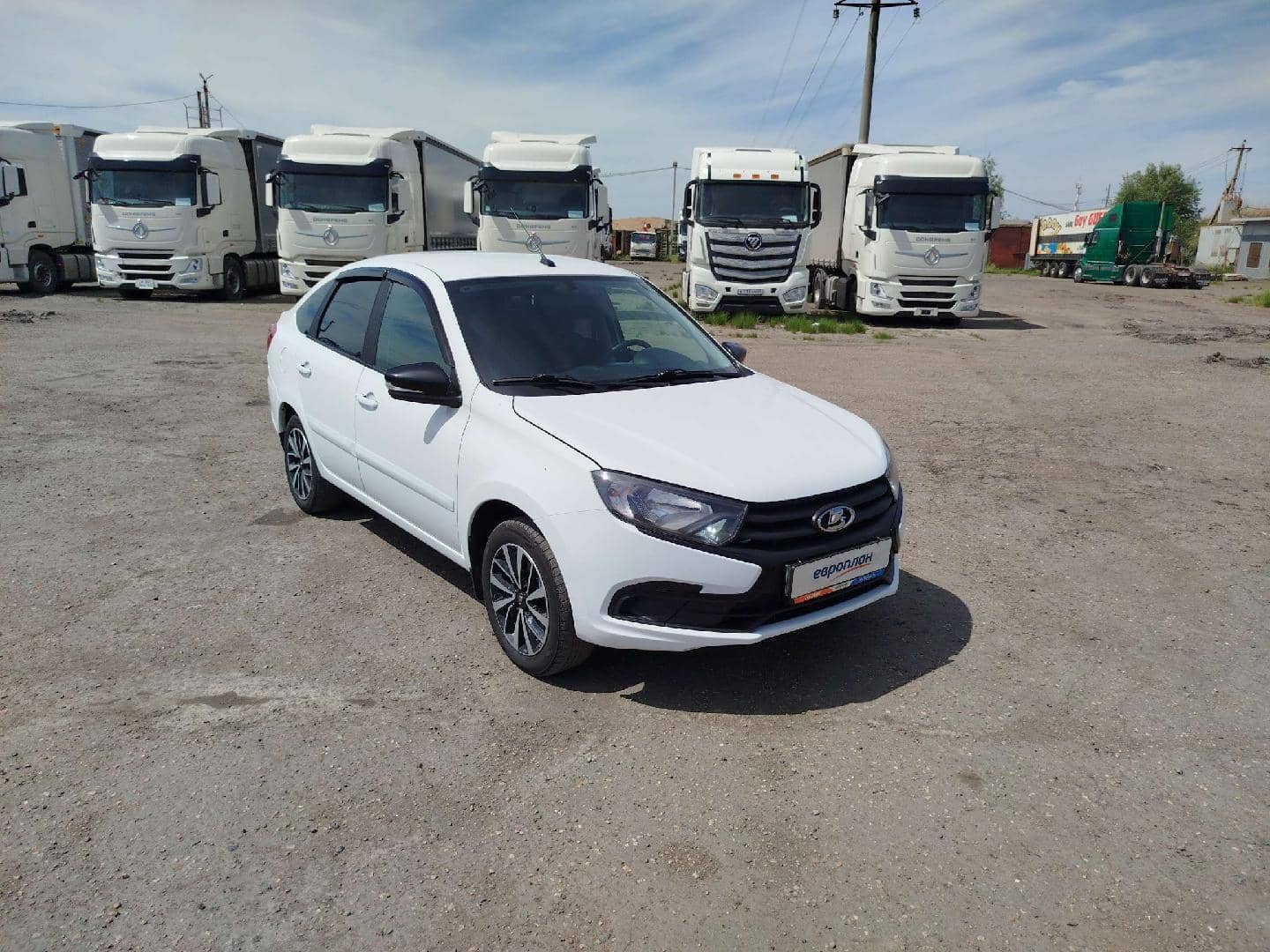 Lada Granta лифтбек,  158 907 км, 2024 года в лизинг