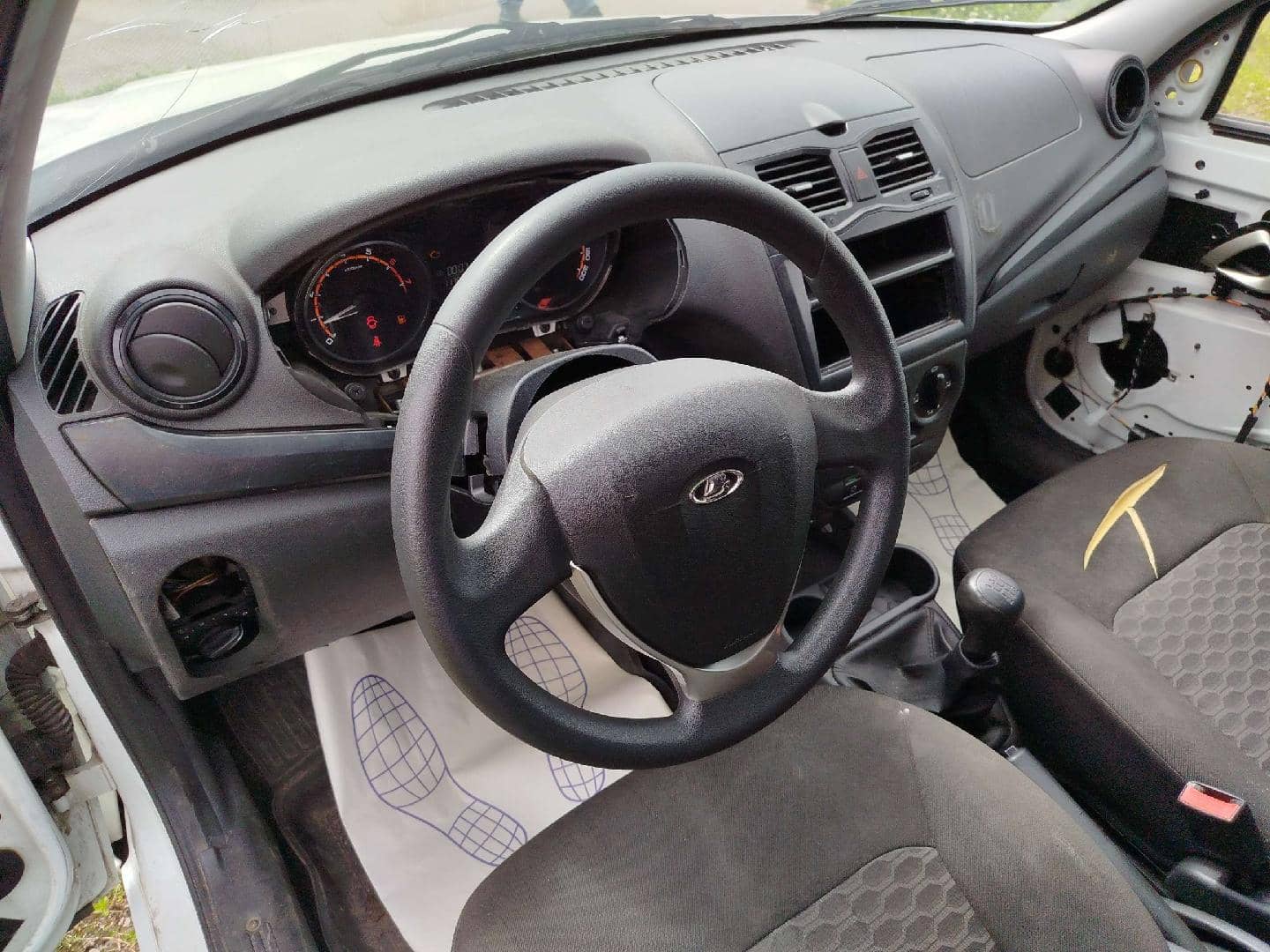 Lada Granta седан,  117 538 км, 2023 года в лизинг