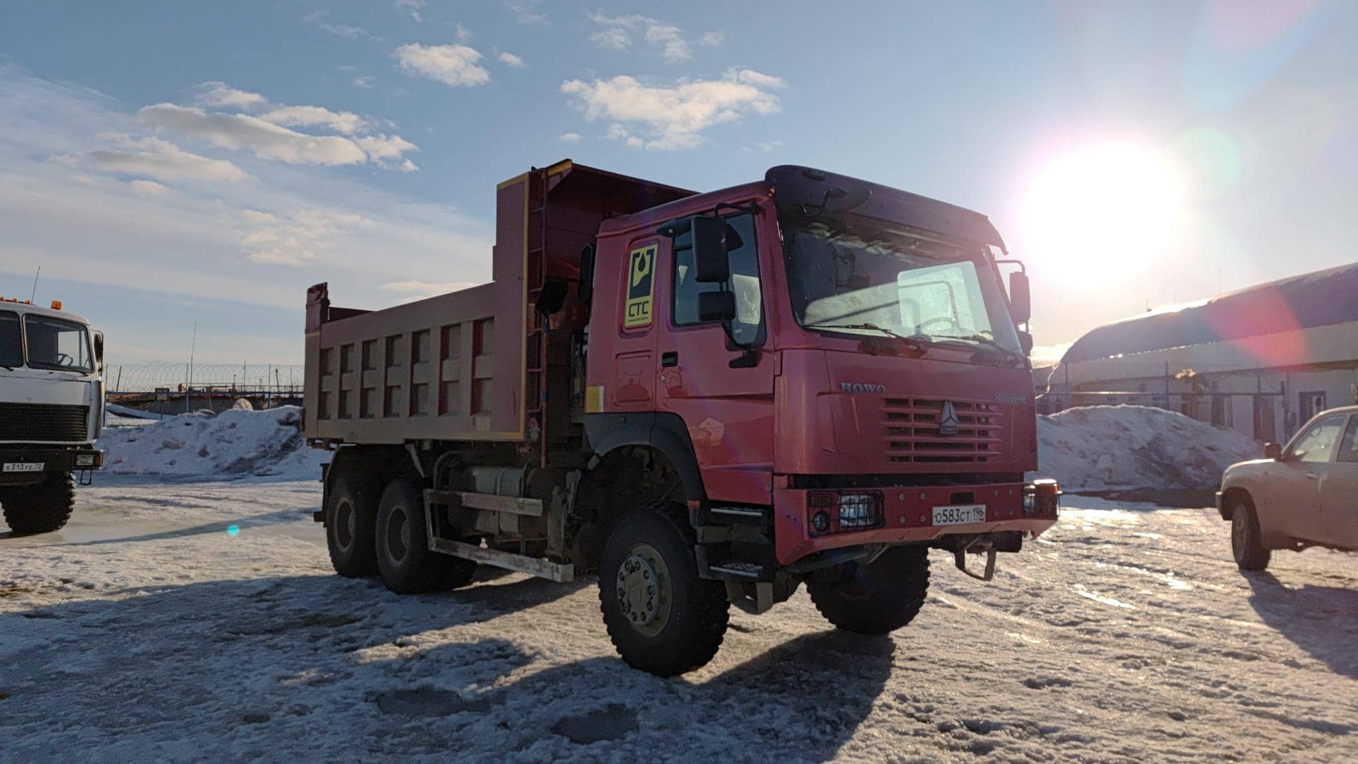 HOWO ZZ3327S3857E 6х6,  111 704 км, 2022 года в лизинг