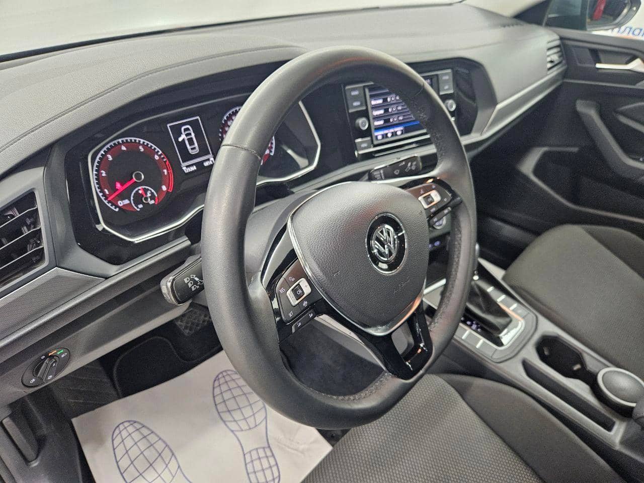 Volkswagen Jetta,  123 248 км, 2020 года в лизинг