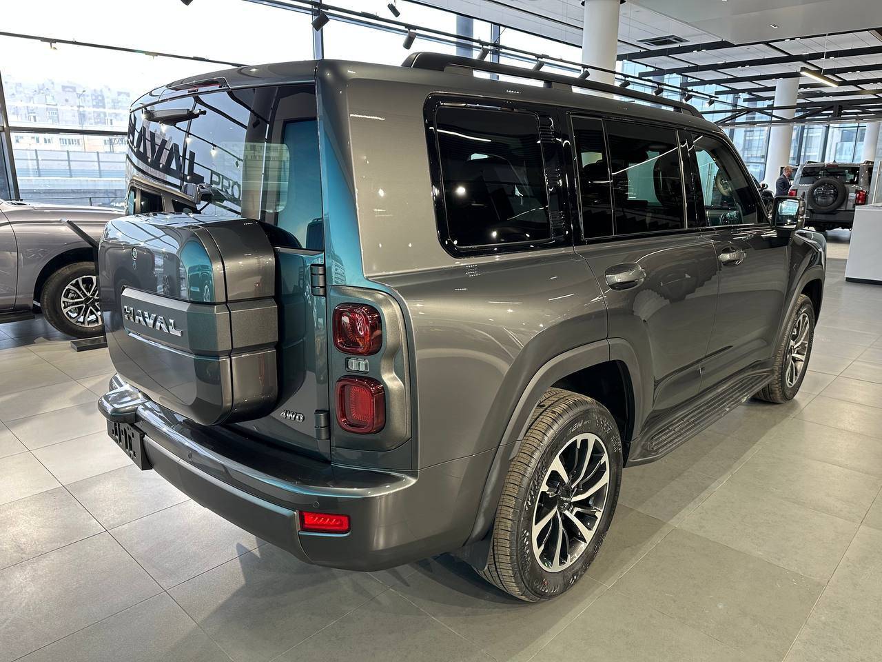 Haval H9 Премиум 2.0Т АТ полный привод