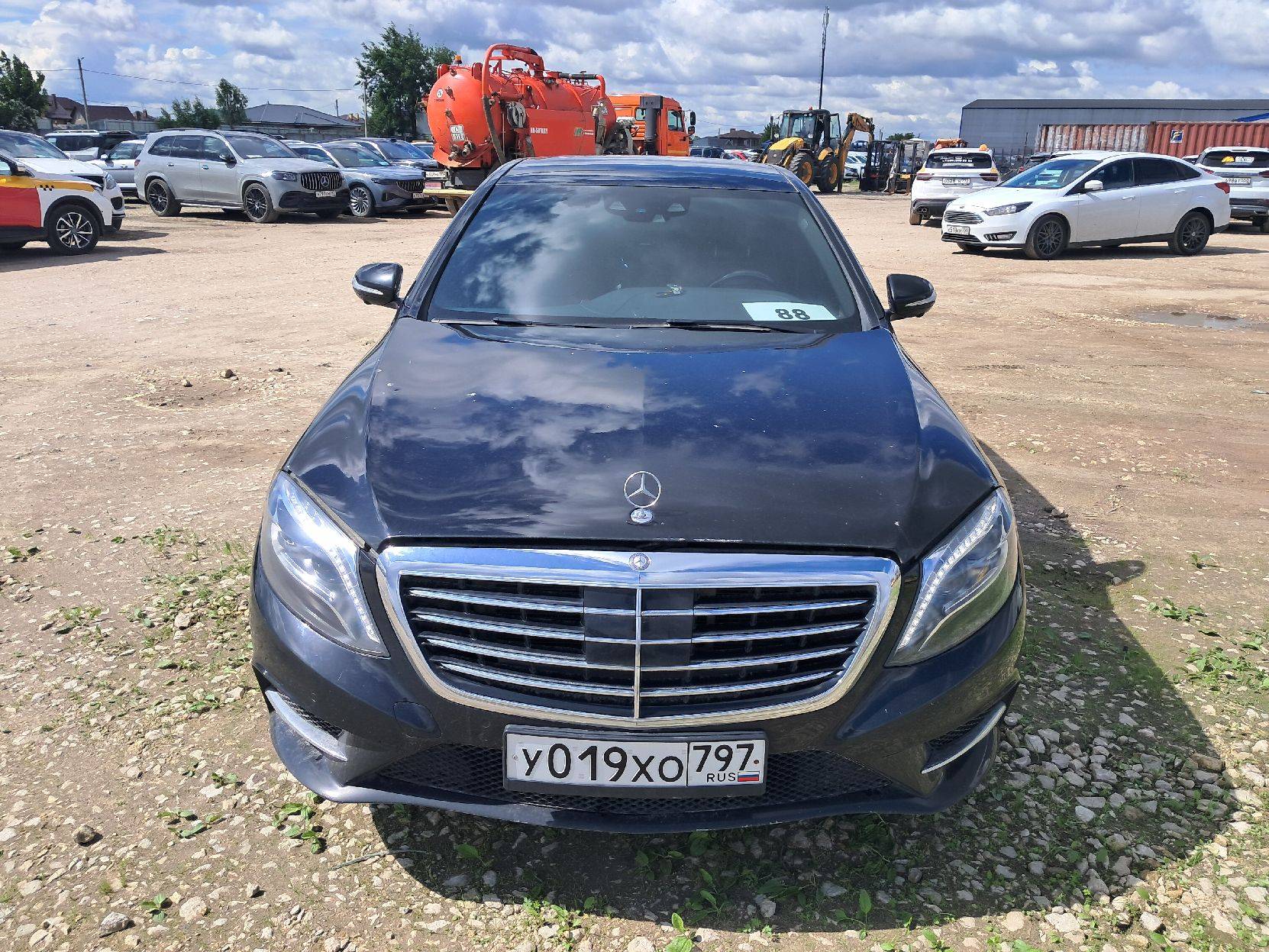 Mercedes-Benz S седан