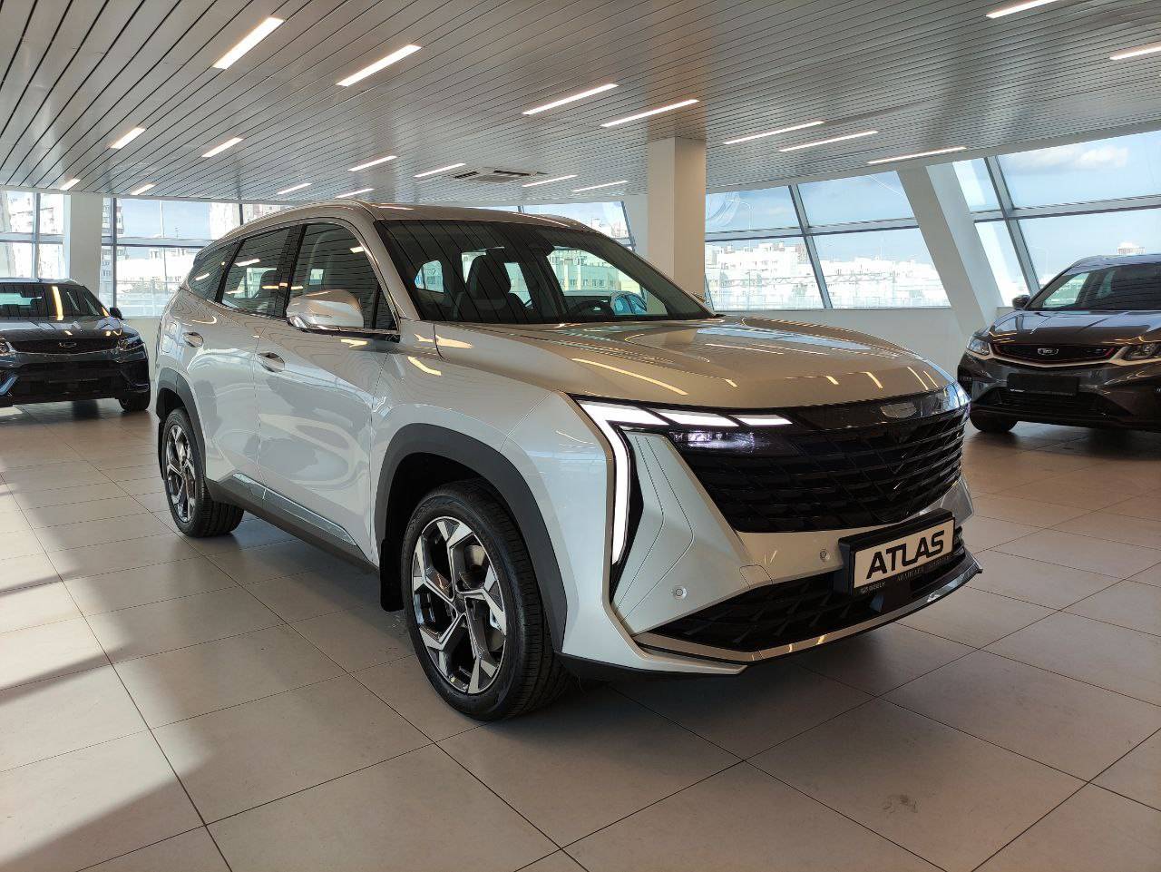 Geely Atlas Flagship 2.0T 8AT 4WD