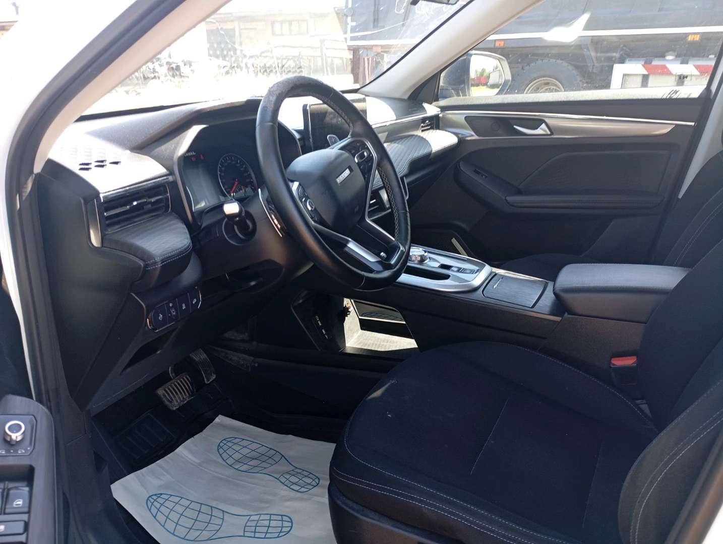 Haval Jolion,  144 276 км, 2024 года в лизинг