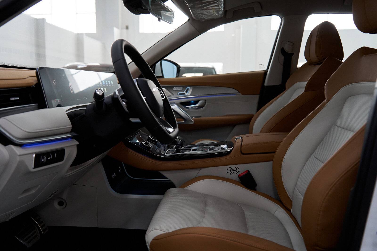 Jetour X70 Plus 1.6TGDI-7DCT Luxury