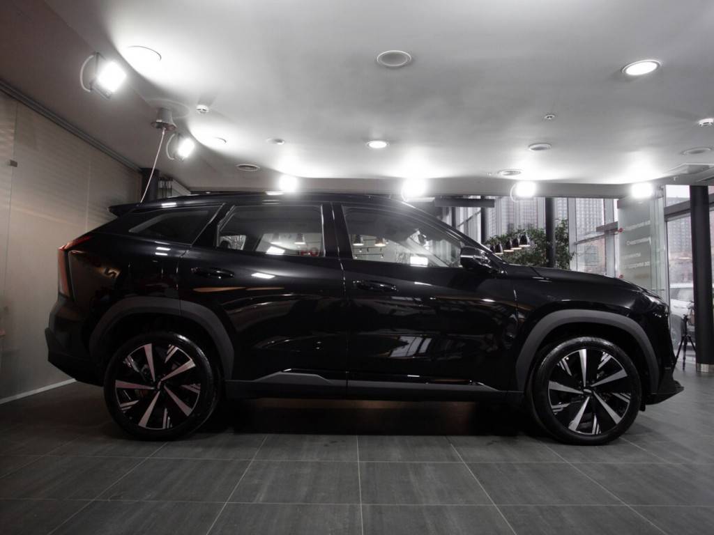 Geely Atlas Флагман 2.0Т АТ полный привод