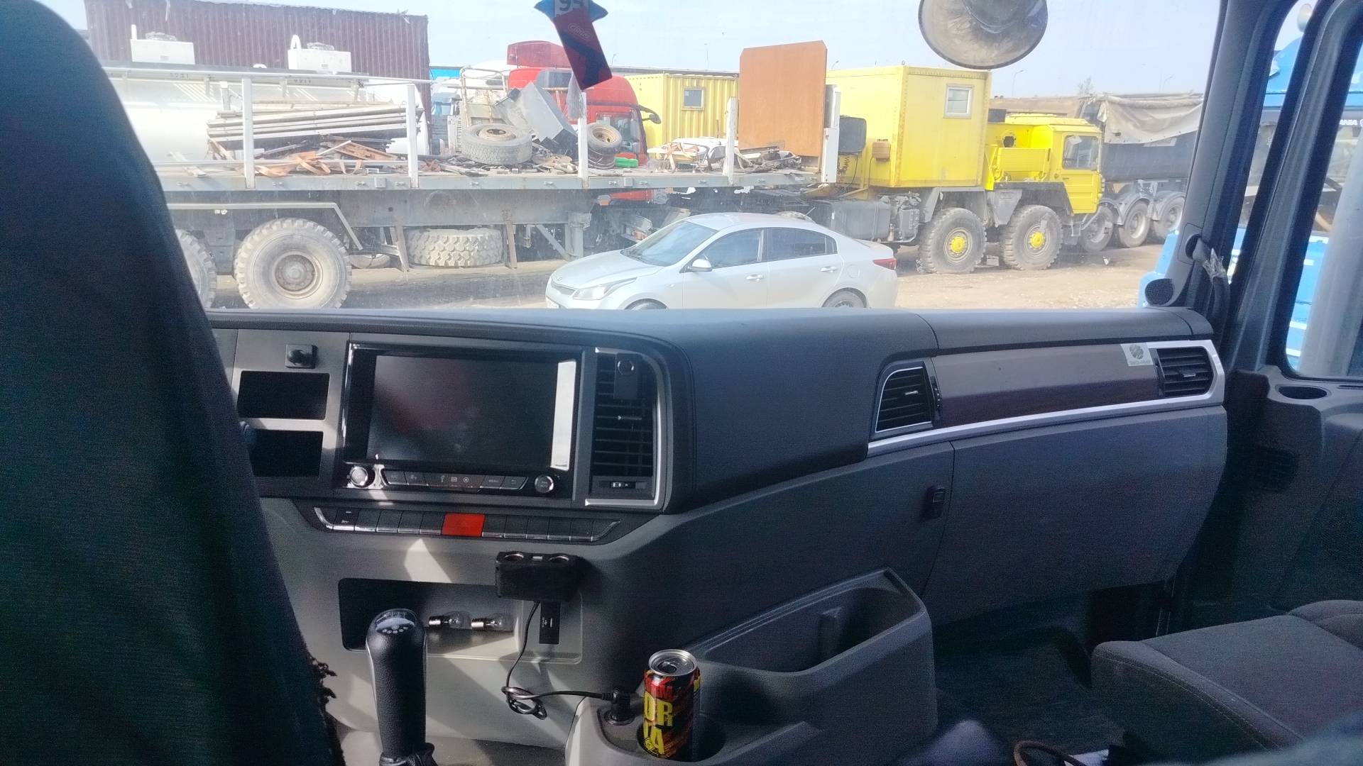 Shacman SX33186V366,  95 968 км, 2023 года