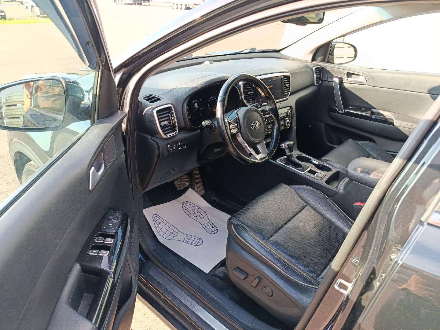 KIA Sportage,  141 812 км, 2021 года в лизинг
