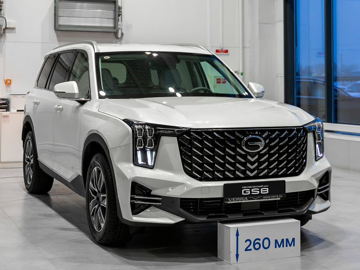 GAC GS8 Джи-Икс Премиум 2.0 АТ полный привод (GX Premium)
