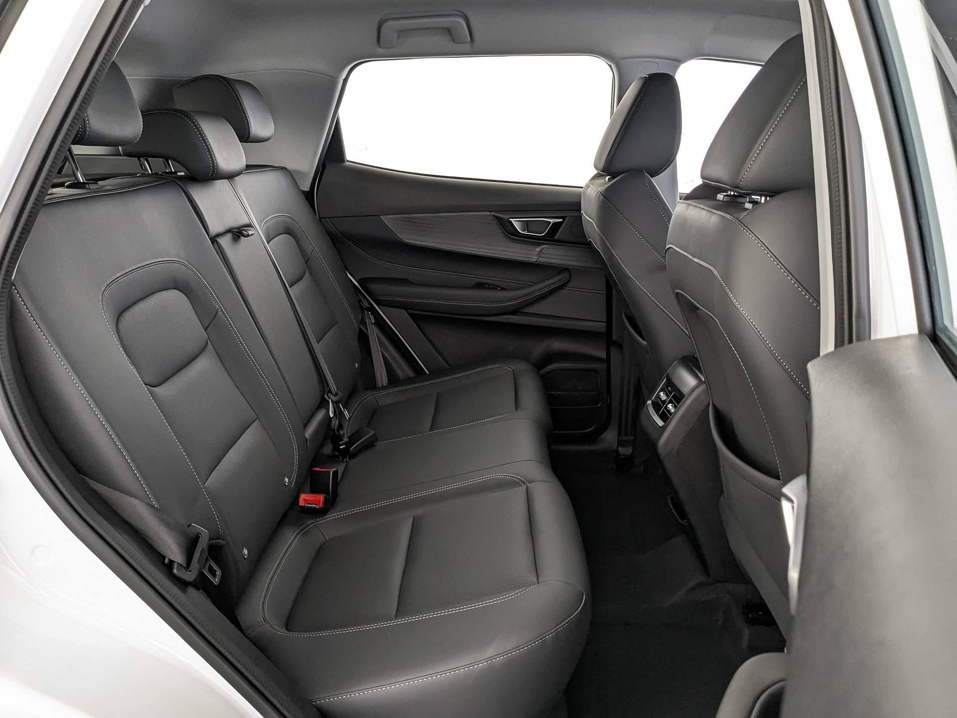 Chery Tiggo 4 PRO Action