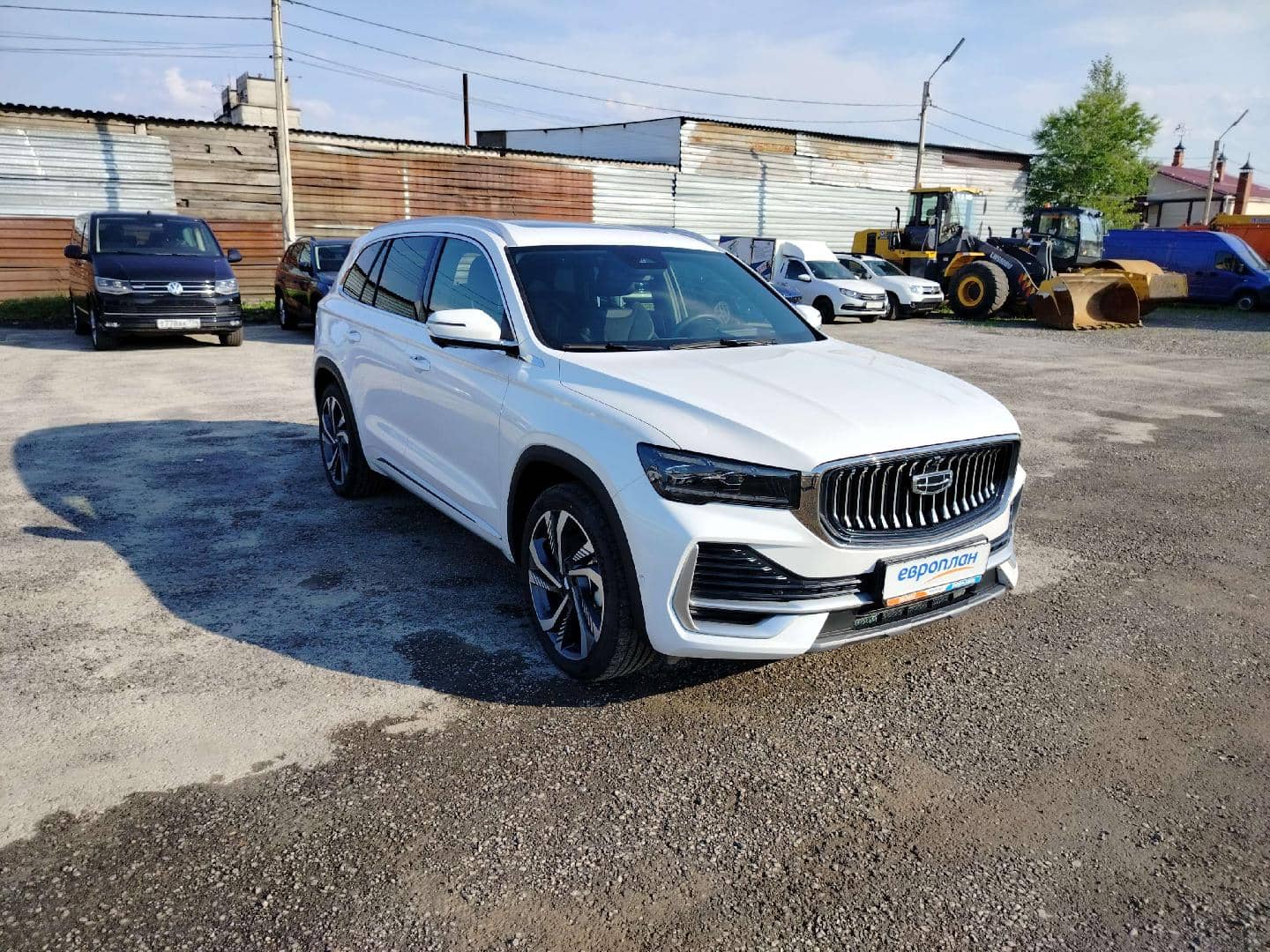 Geely Monjaro,  6 684 км, 2024 года в лизинг