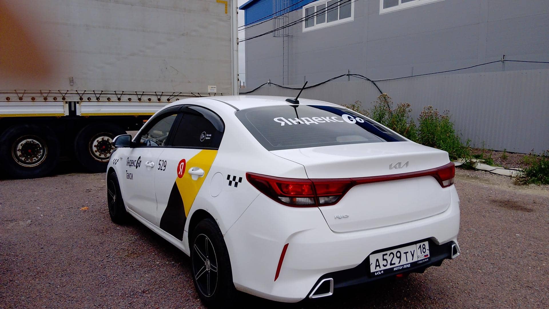 KIA Rio,  316 837 км, 2022 года в лизинг