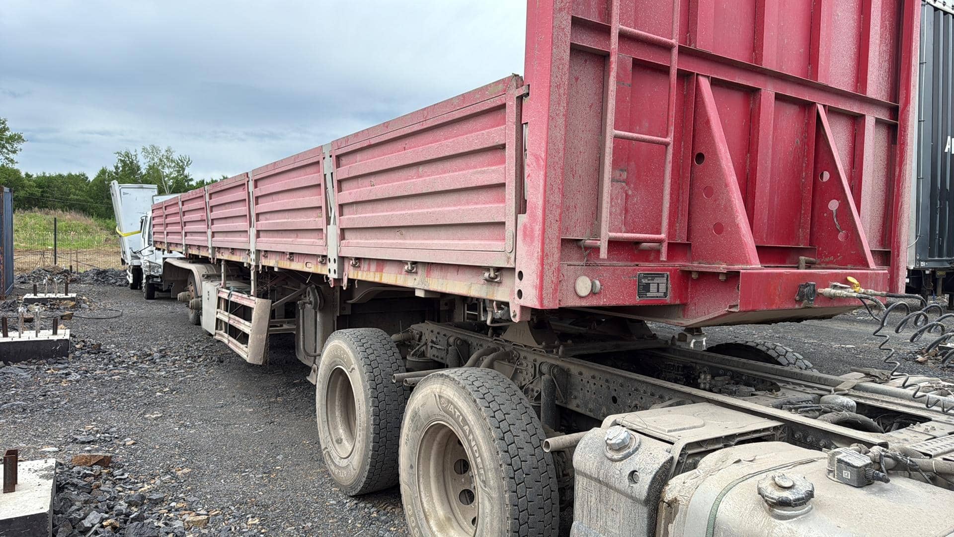 AMUR LYR9600JS