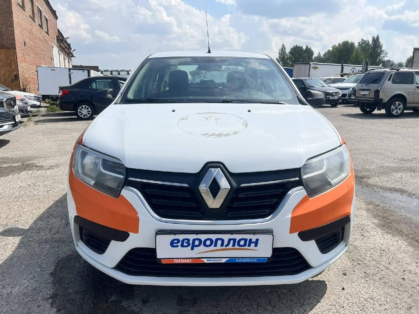 Renault Logan II,  139 803 км, 2019 года в лизинг