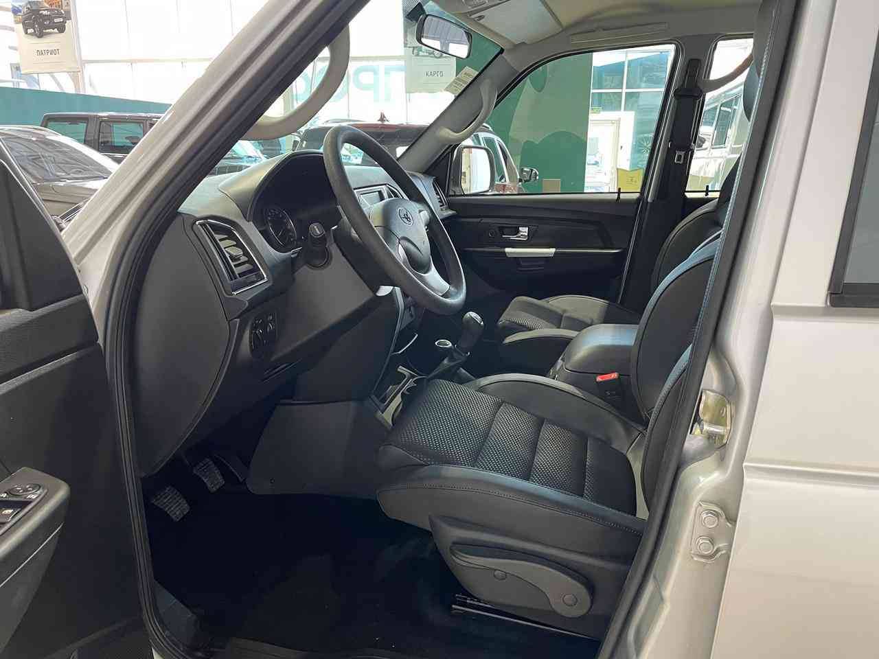 УАЗ Patriot Base Икар Limited 2.7 5MT