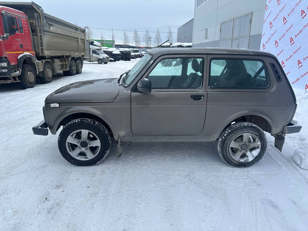 Lada Niva Legend 3 дв,  32 363 км, 2024 года в лизинг