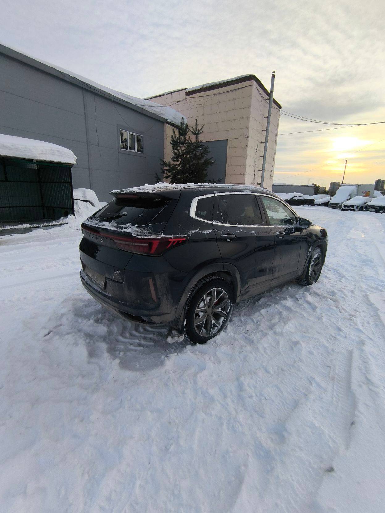 EXEED LX,  30 383 км, 2023 года в лизинг