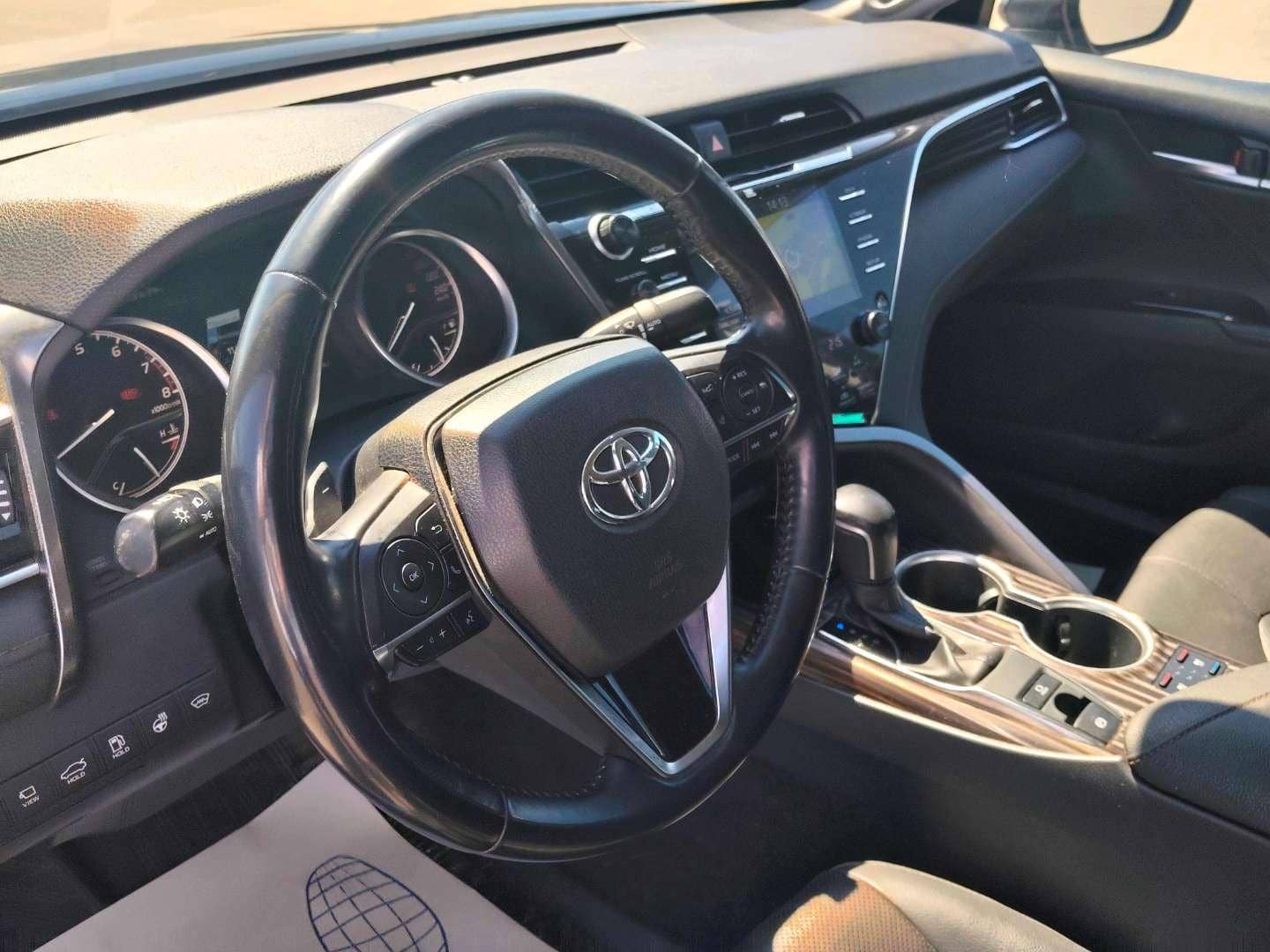 Toyota Camry,  229 941 км, 2020 года в лизинг