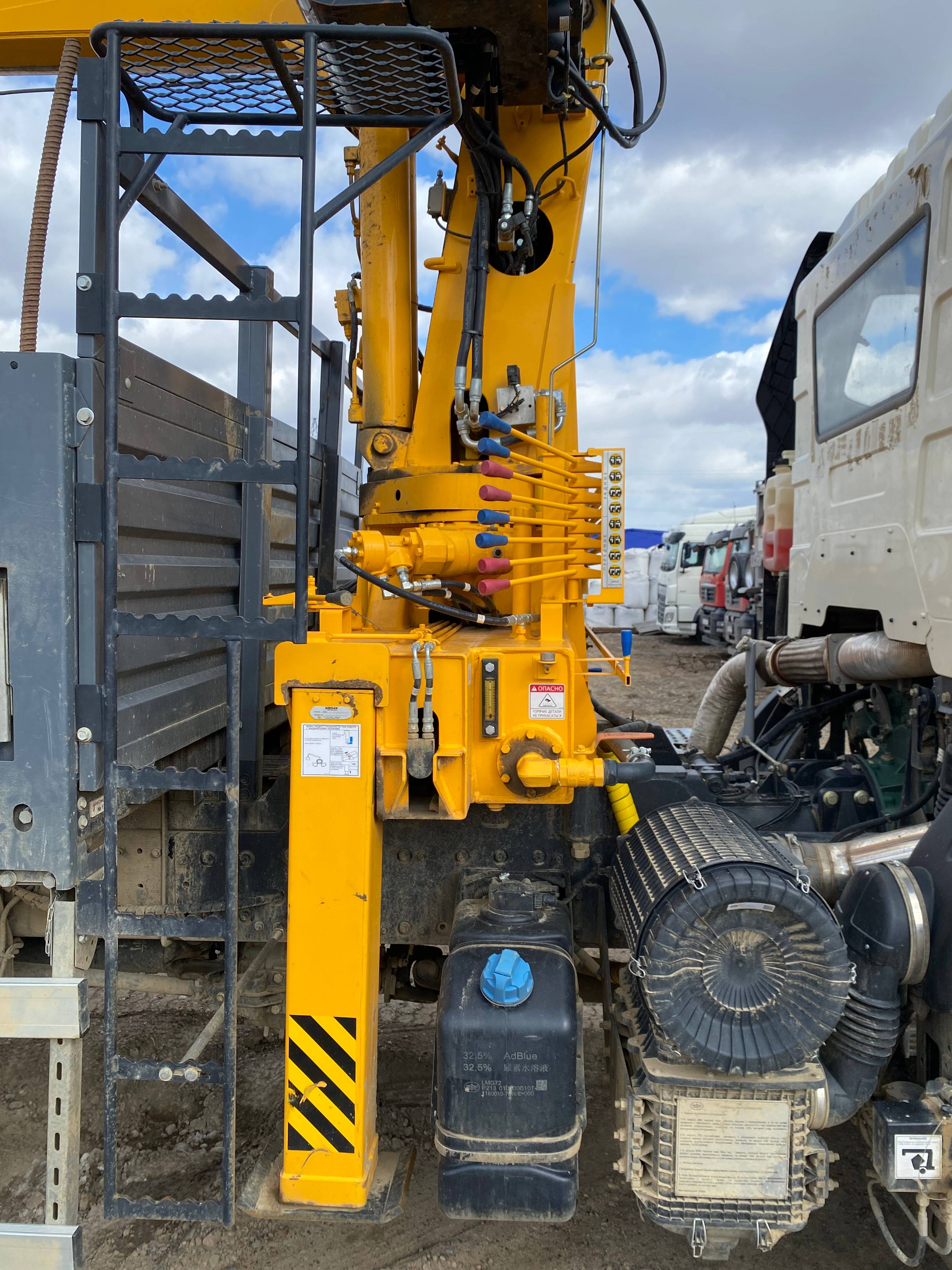 FAW CA3250P66K24L1TE5 6x6 Лот 000008799