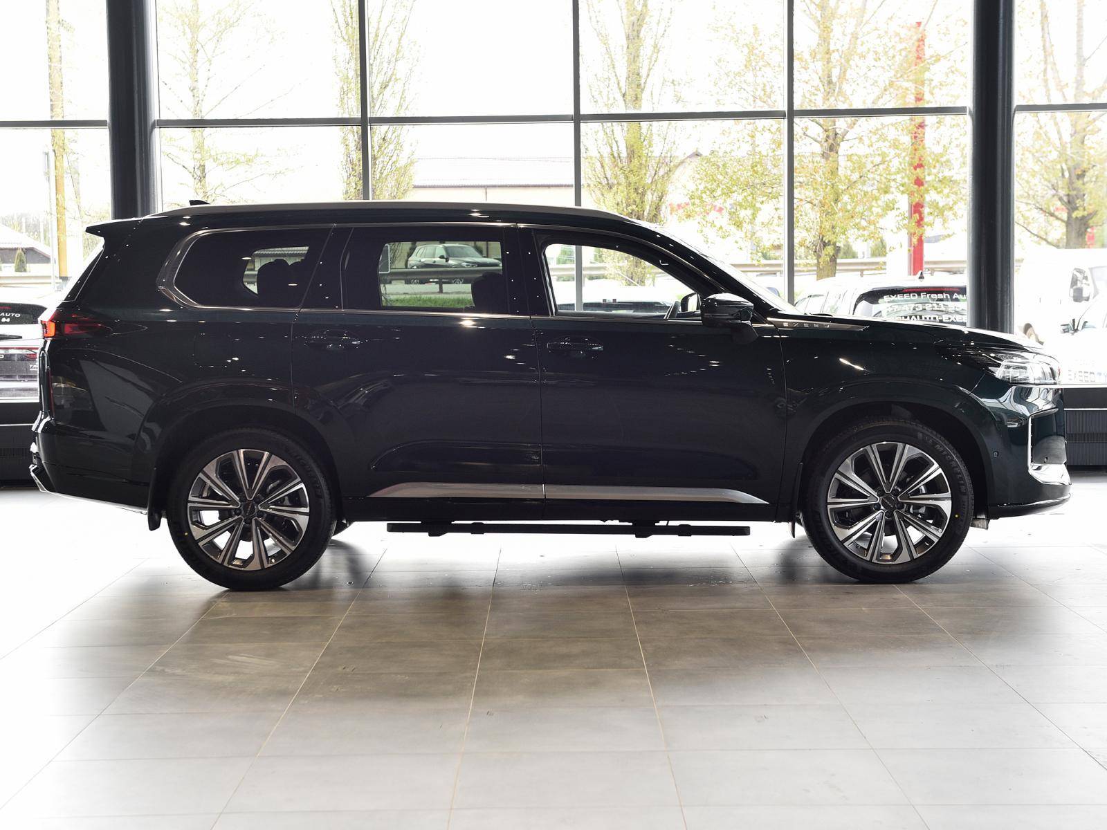 EXEED VX President 7 мест 2.0T 8AT 4WD