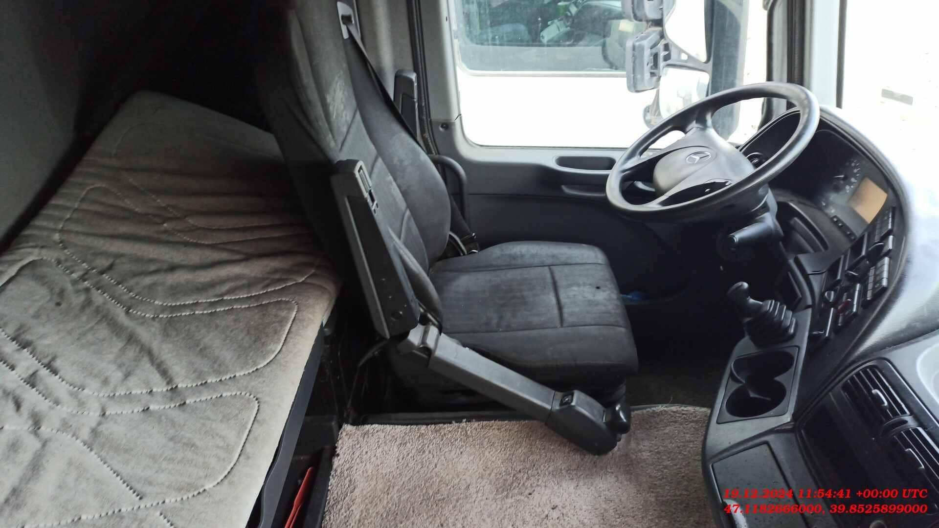Mercedes-Benz Actros 3 1844 LS 4x2 (Megaspace),  687 985 км, 2018 года в лизинг