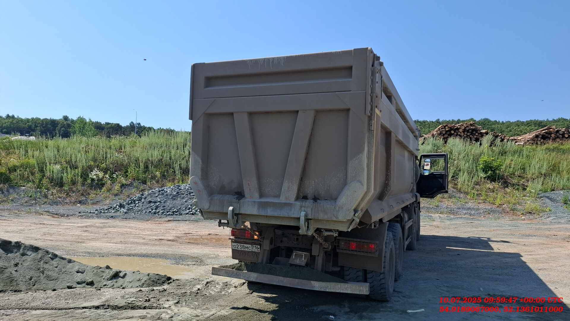 Sitrak ZZ3316V386ME,  212 261 км, 2021 года в лизинг