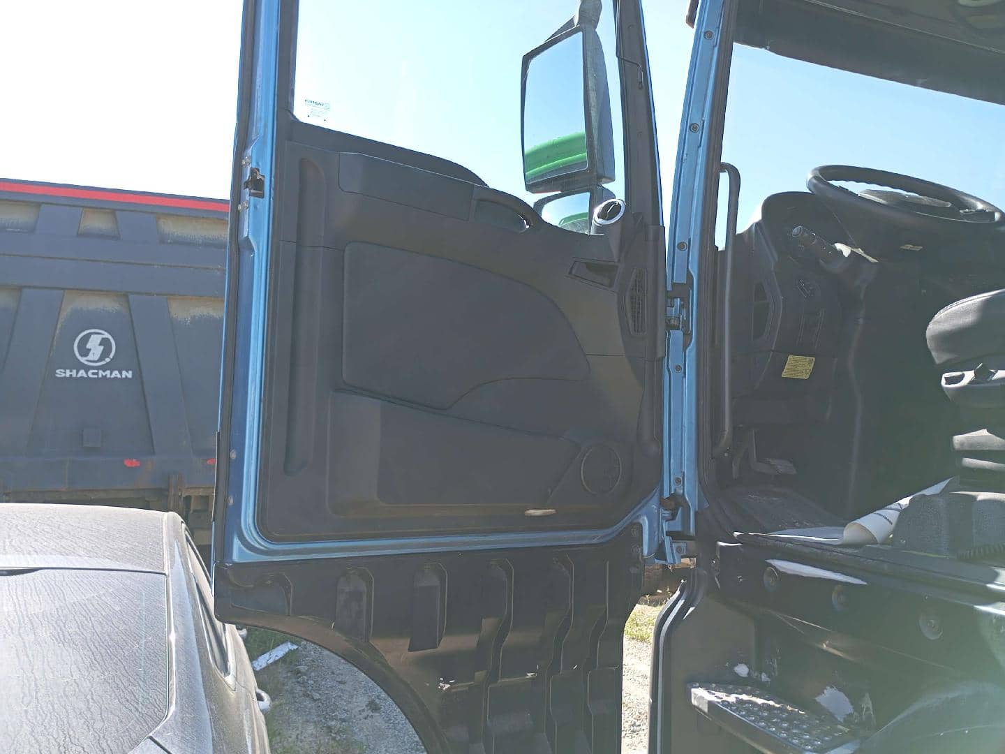 Sitrak С7Н 6×4 ZZ4256V364HE,  199 350 км, 2023 года в лизинг