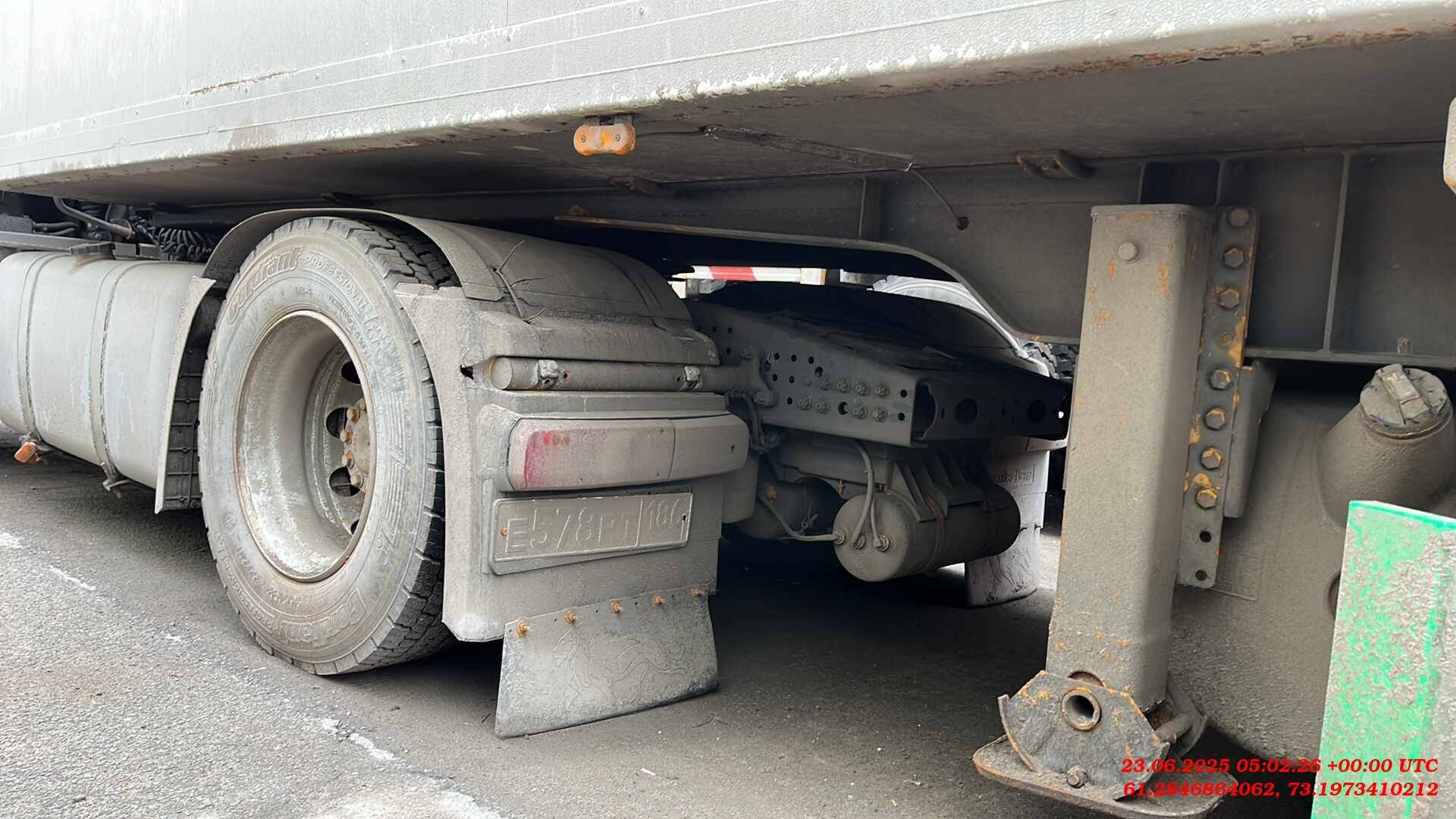 Mercedes-Benz Actros 5 1842 LS 4x2 (BigSpace),  1 000 000 км, 2019 года в лизинг