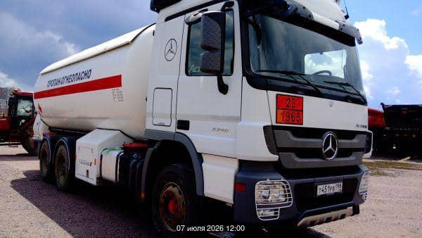 Mercedes-Benz Actros 3 3346 (6x4) 