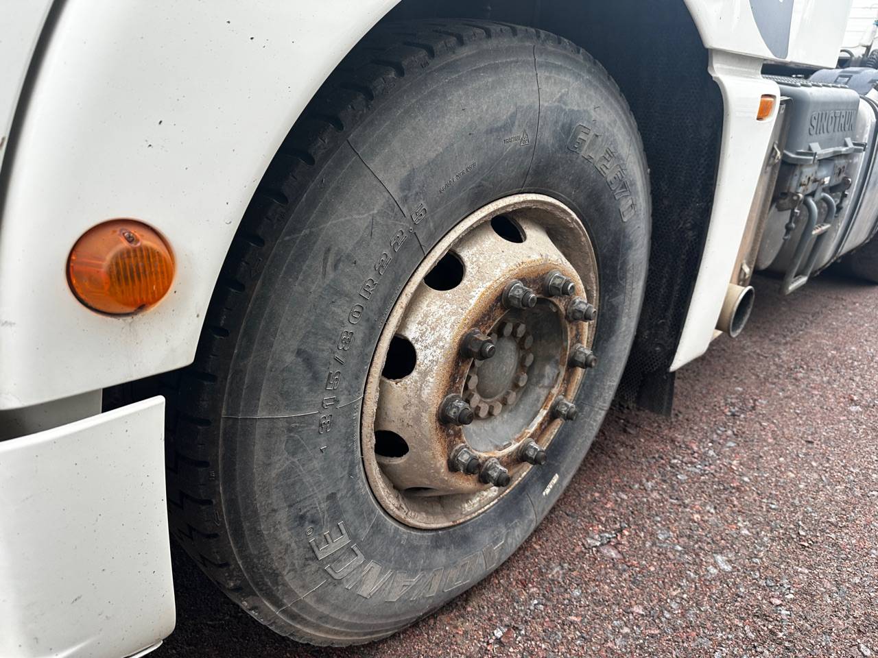 Sitrak С7Н MAX 6×4 ZZ4256V364HE,  259 845 км, 2023 года в лизинг