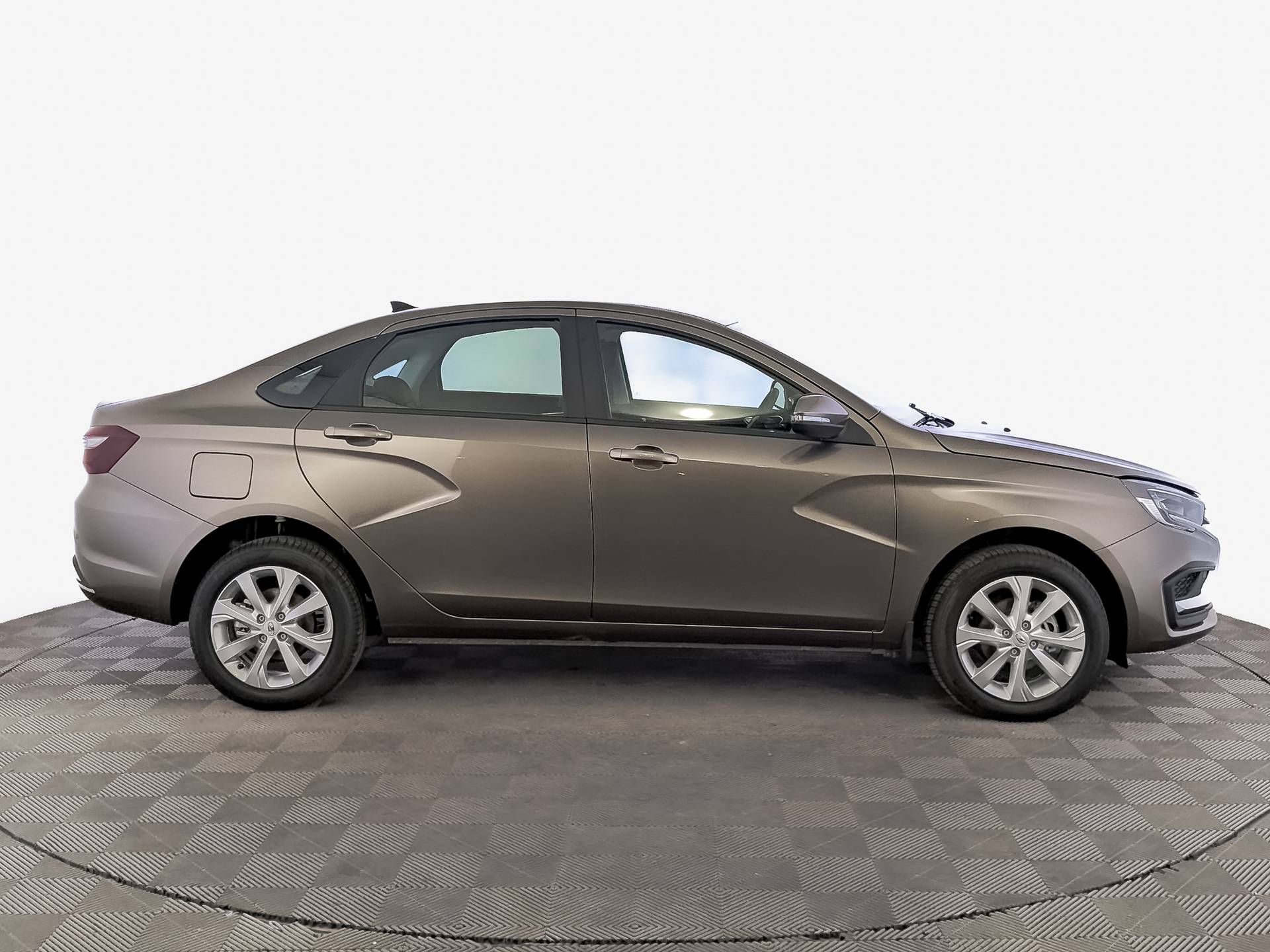Lada Vesta седан Enjoy 24 1.6 106hp 5MT