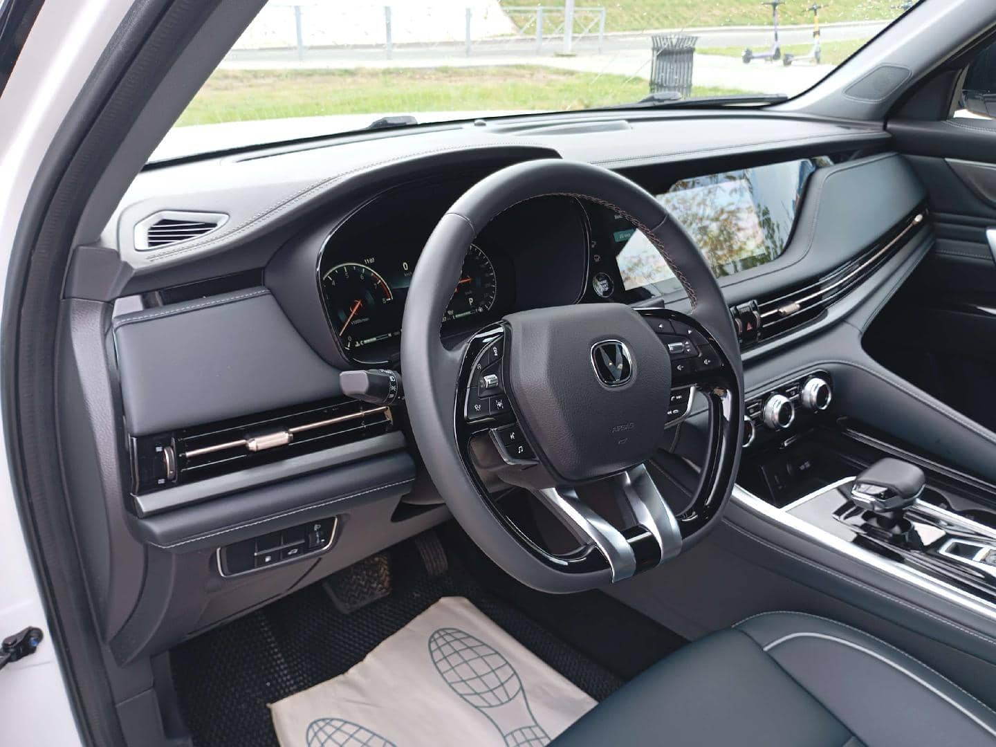 Changan CS95,  59 725 км, 2024 года в лизинг