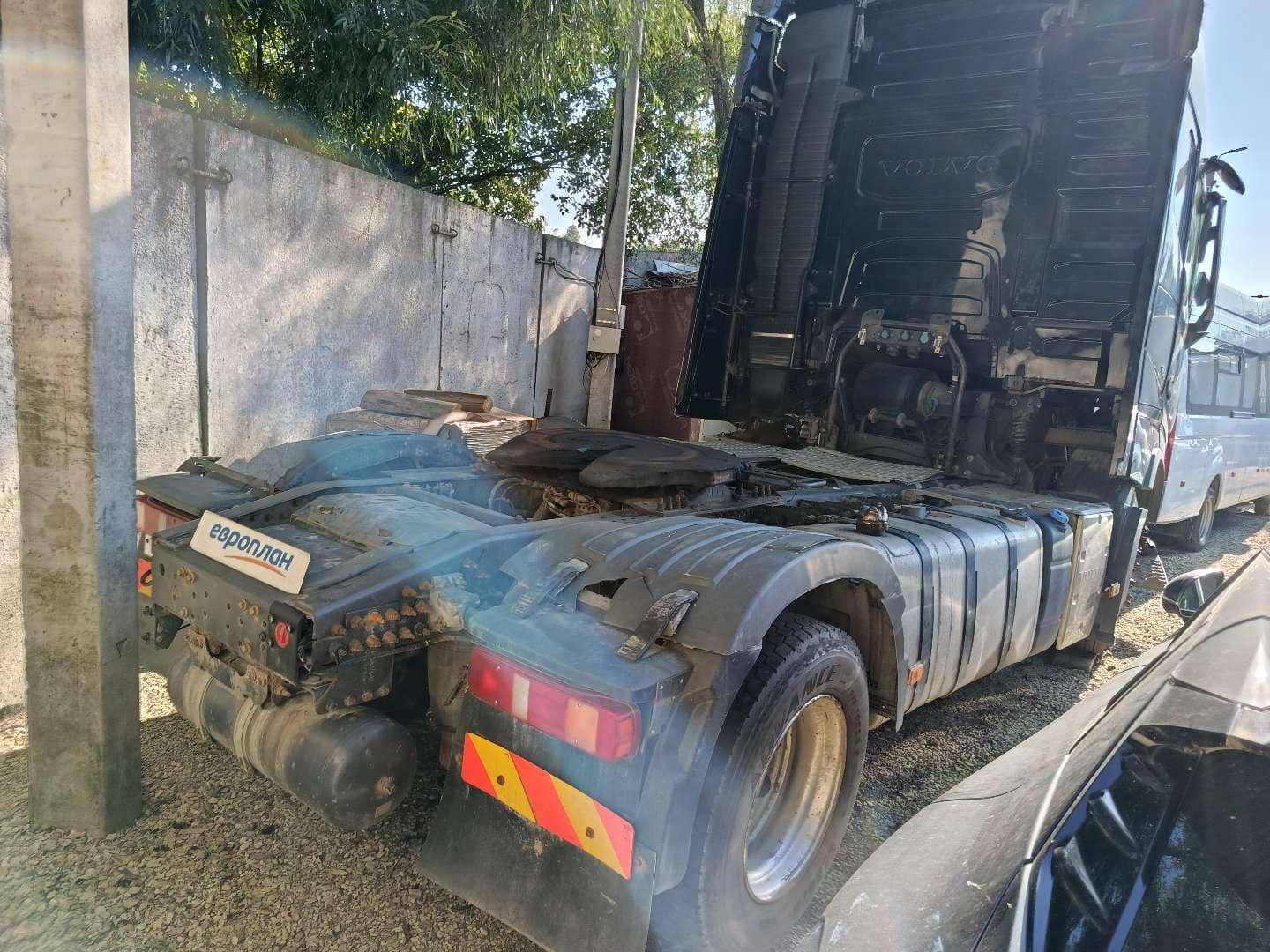 Volvo FH 460 4x2 (FH Globetrotter),  950 000 км, 2019 года в лизинг