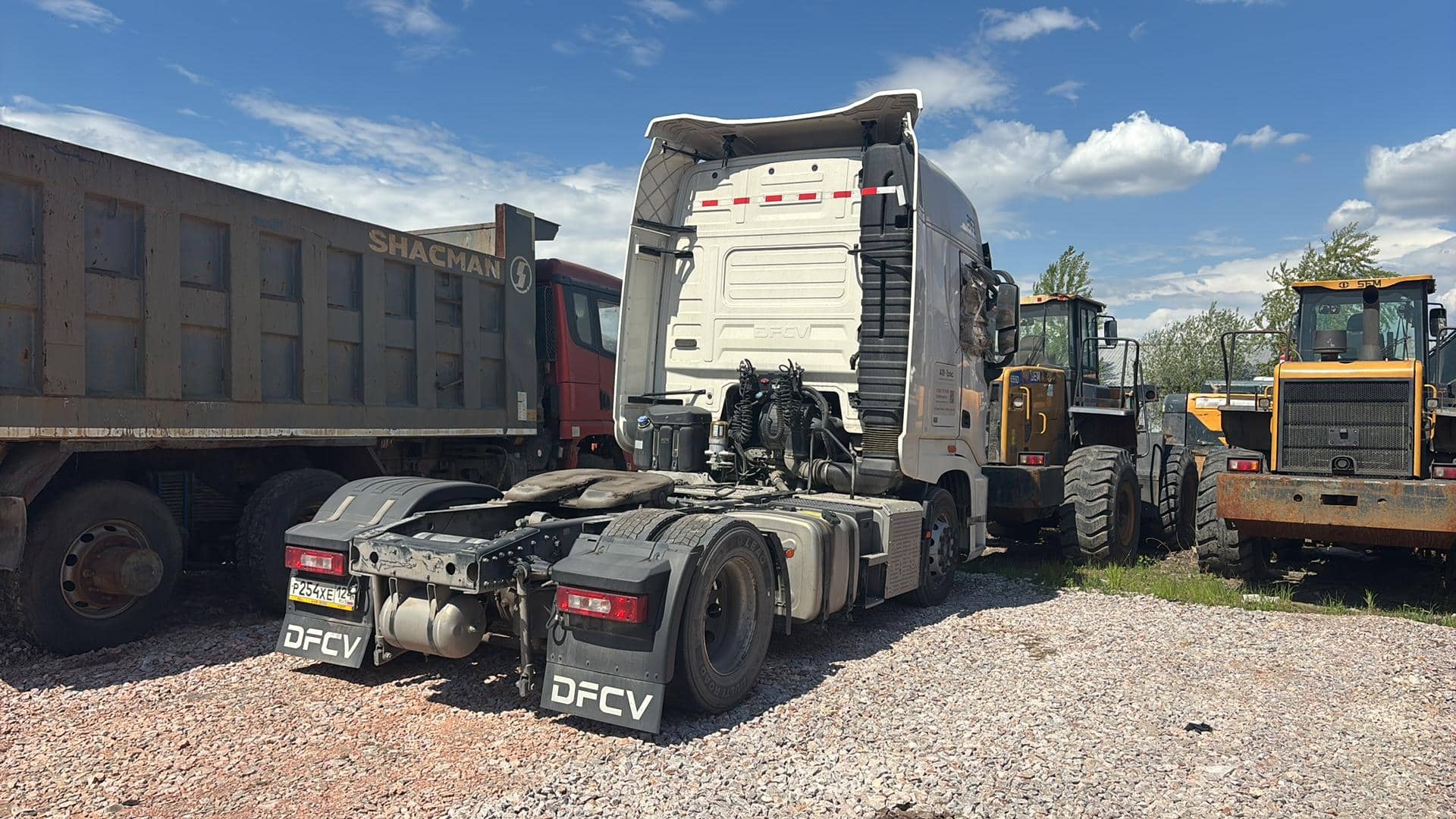 DongFeng GX D111A 4x2,  323 397 км, 2023 года в лизинг