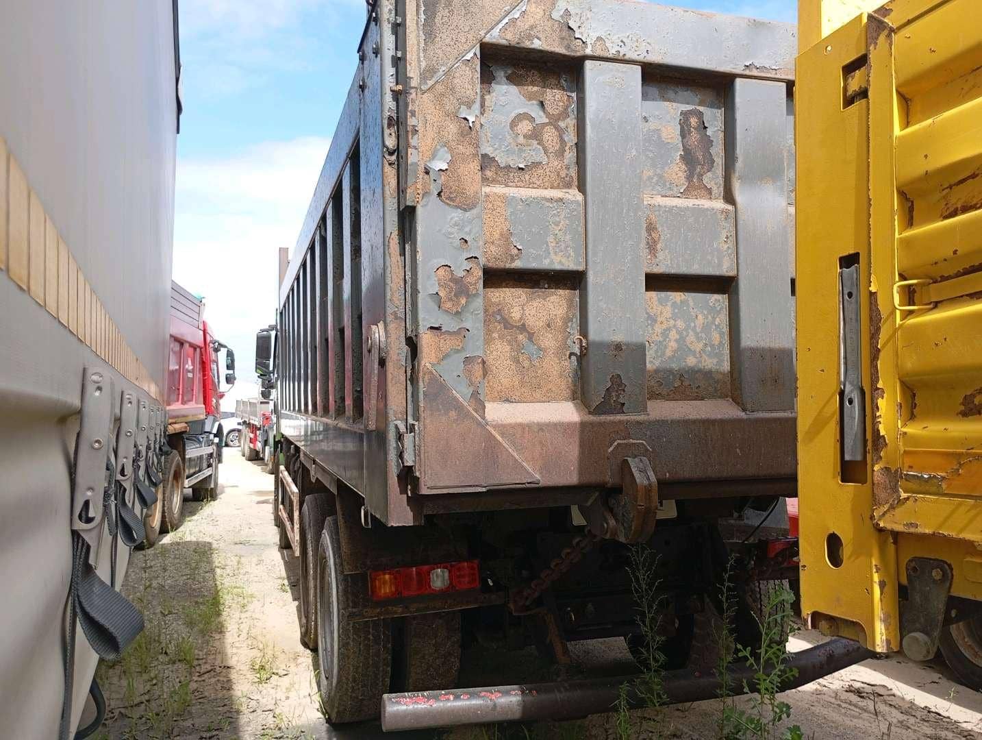 Shacman SX331863366,  209 138 км, 2022 года в лизинг