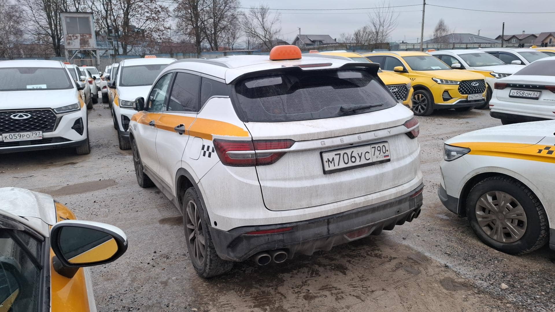 Geely Coolray,  233 355 км, 2023 года в лизинг